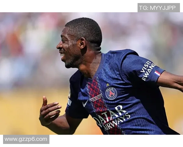 登贝莱法甲赛场精彩破门助力球队再创佳绩