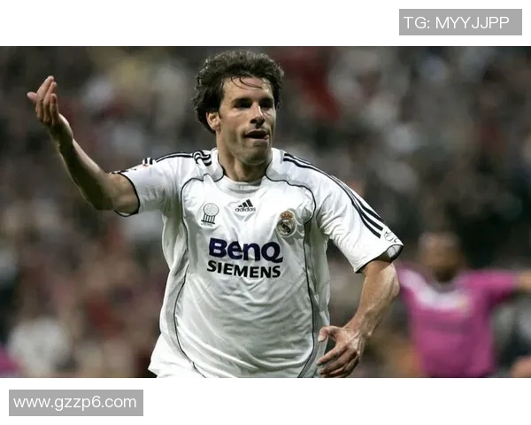 巴拉多利德的罗纳尔多传奇与足球生涯的辉煌回顾