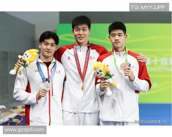 游泳单项世界纪录挑战赛揭幕选手们全力以赴争创佳绩