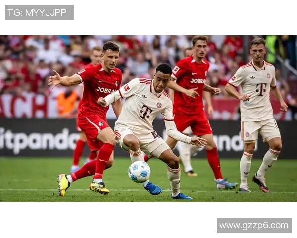 拜仁大胜弗赖堡，德甲领先优势扩大