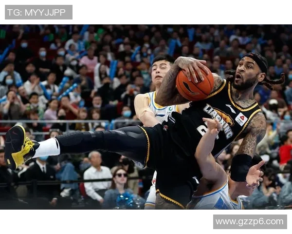 辽宁男篮抢眼表现，成功晋级CBA半决赛